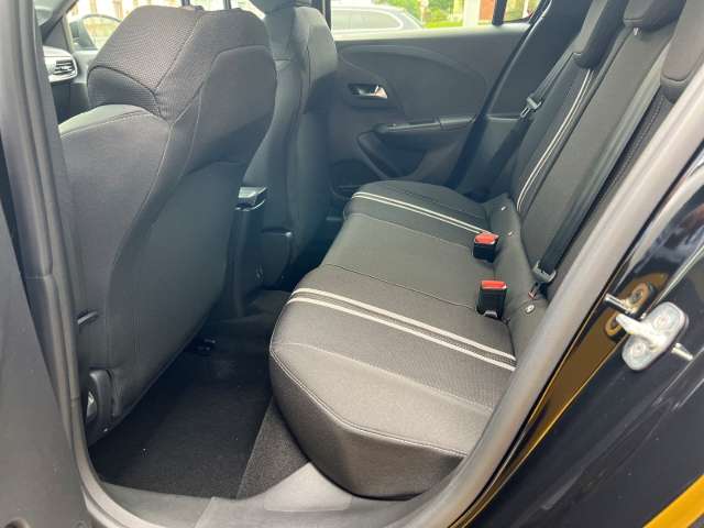 Fahrzeugbild eines Opel Corsa