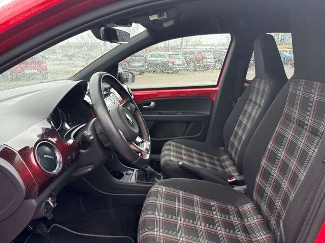 Fahrzeugbild eines Volkswagen up!