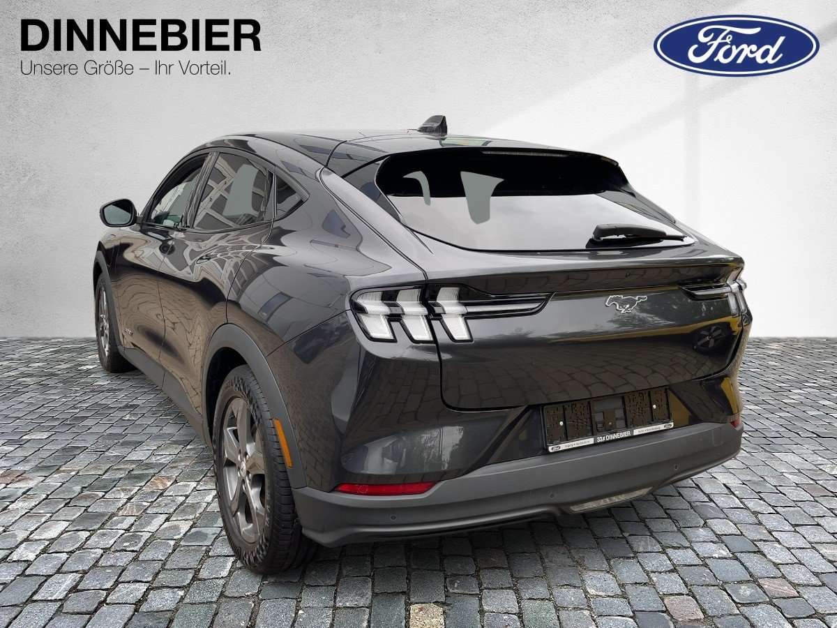 Fahrzeugbild eines Ford Mustang Mach-E