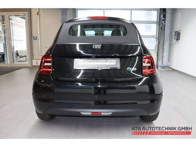 Fahrzeugbild eines Fiat 500