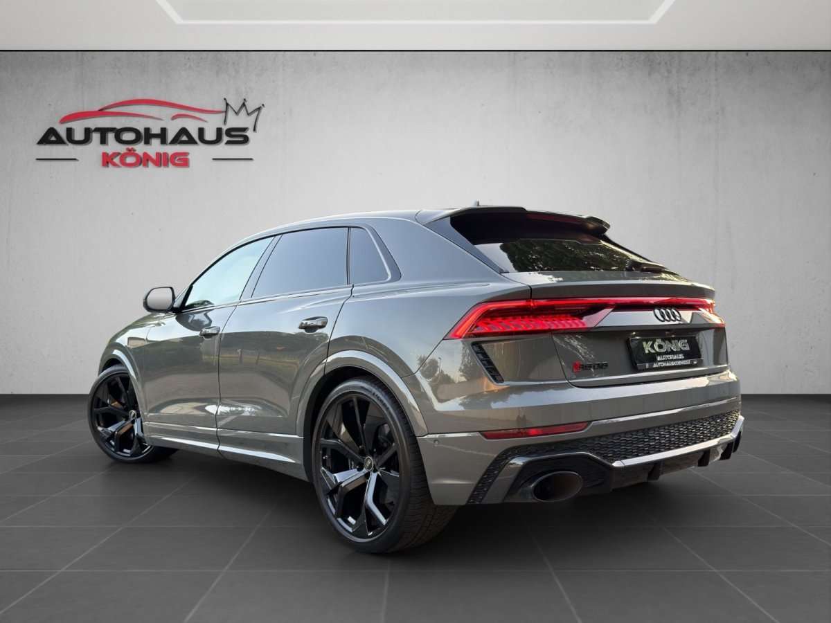 Fahrzeugbild eines Audi RS Q8