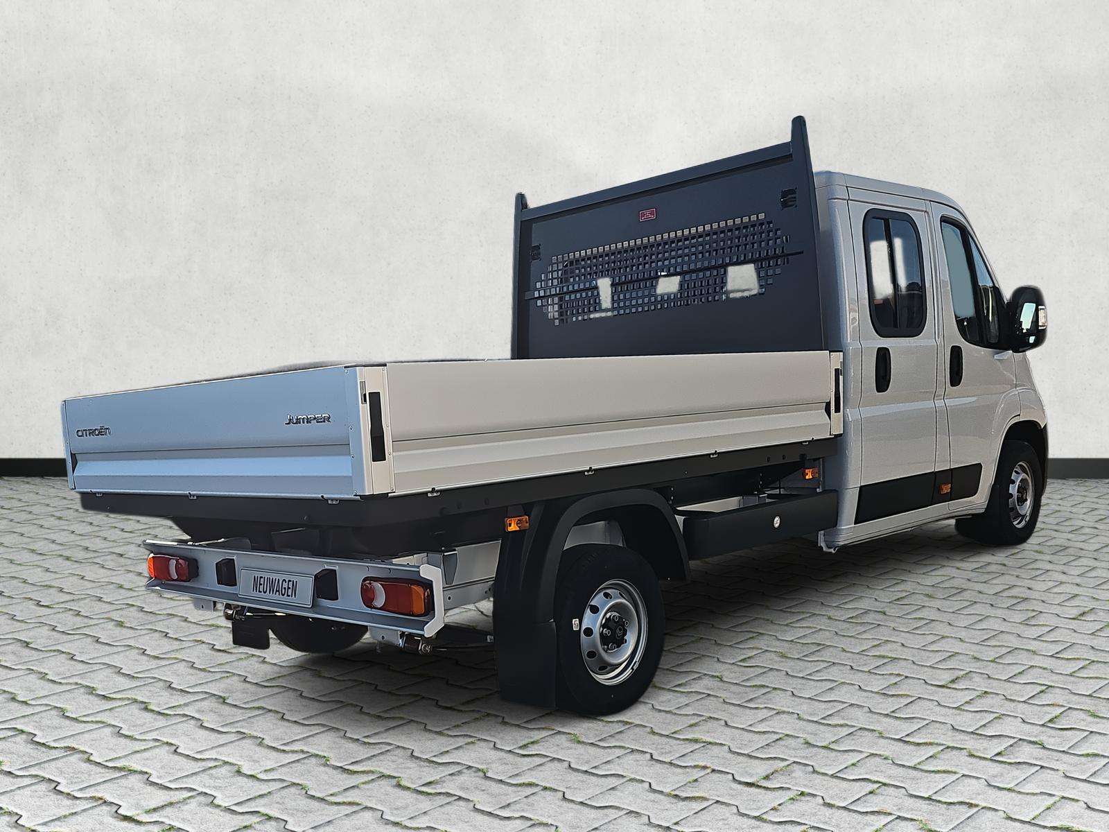 Fahrzeugbild eines Citroën Jumper