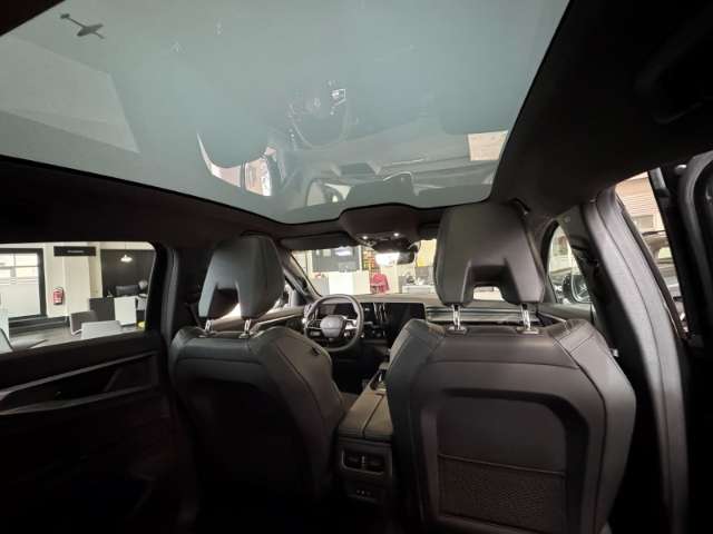 Fahrzeugbild eines Renault Rafale