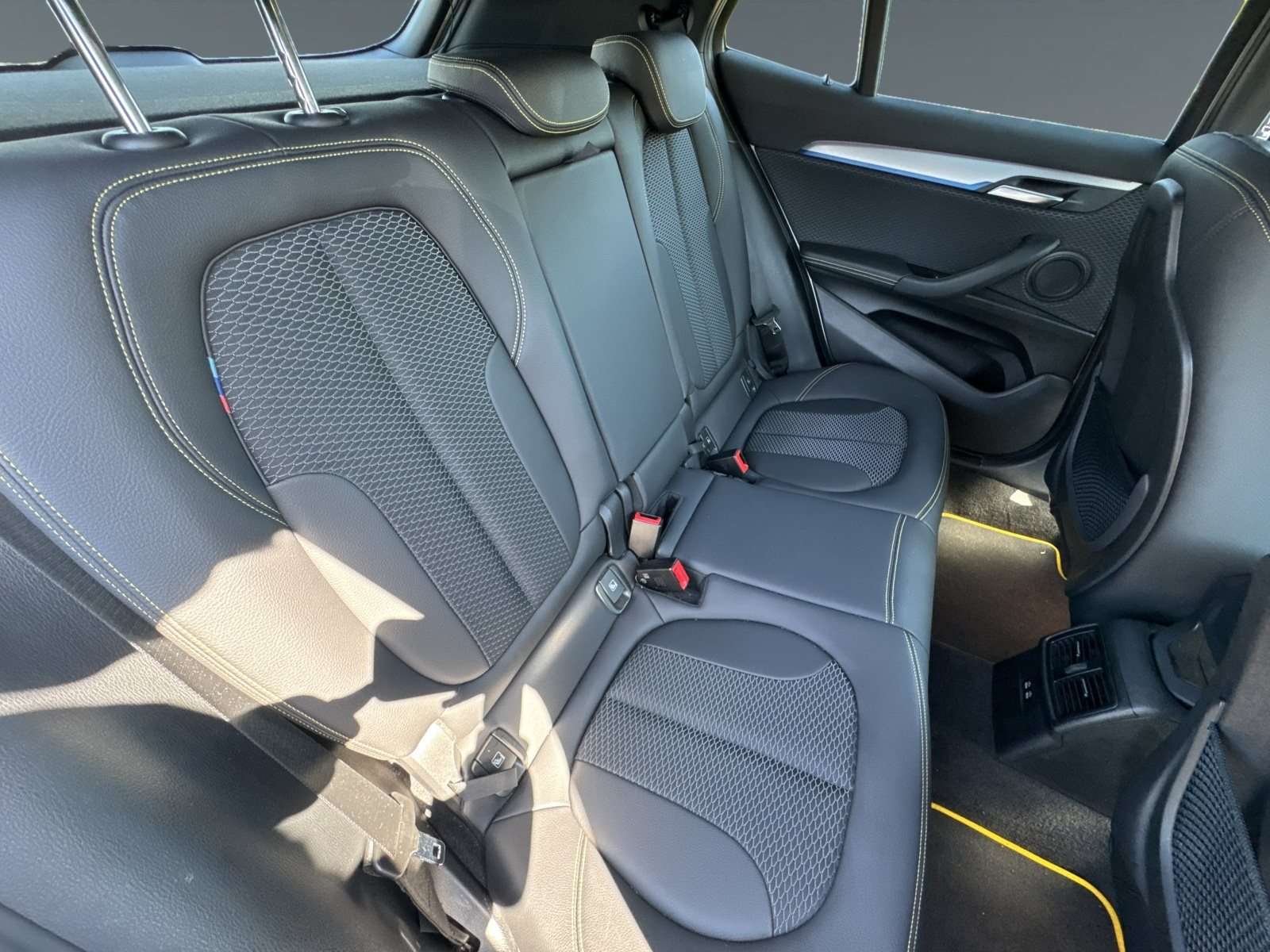 Fahrzeugbild eines BMW X2