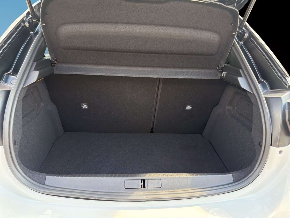 Fahrzeugbild eines Opel Corsa