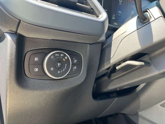 Fahrzeugbild eines Ford Tourneo Courier