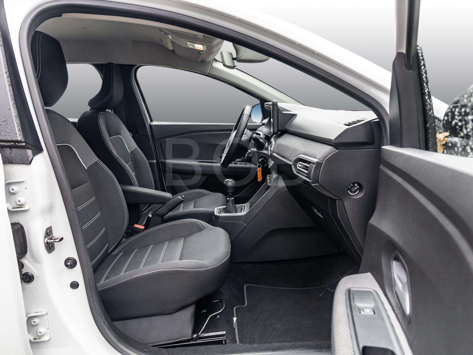 Fahrzeugbild eines Dacia Sandero