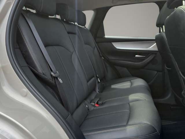 Fahrzeugbild eines Mazda CX-60