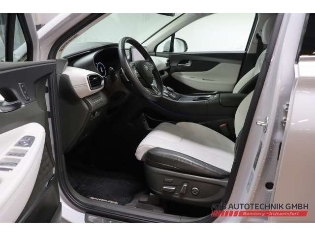 Fahrzeugbild eines Hyundai Santa Fe