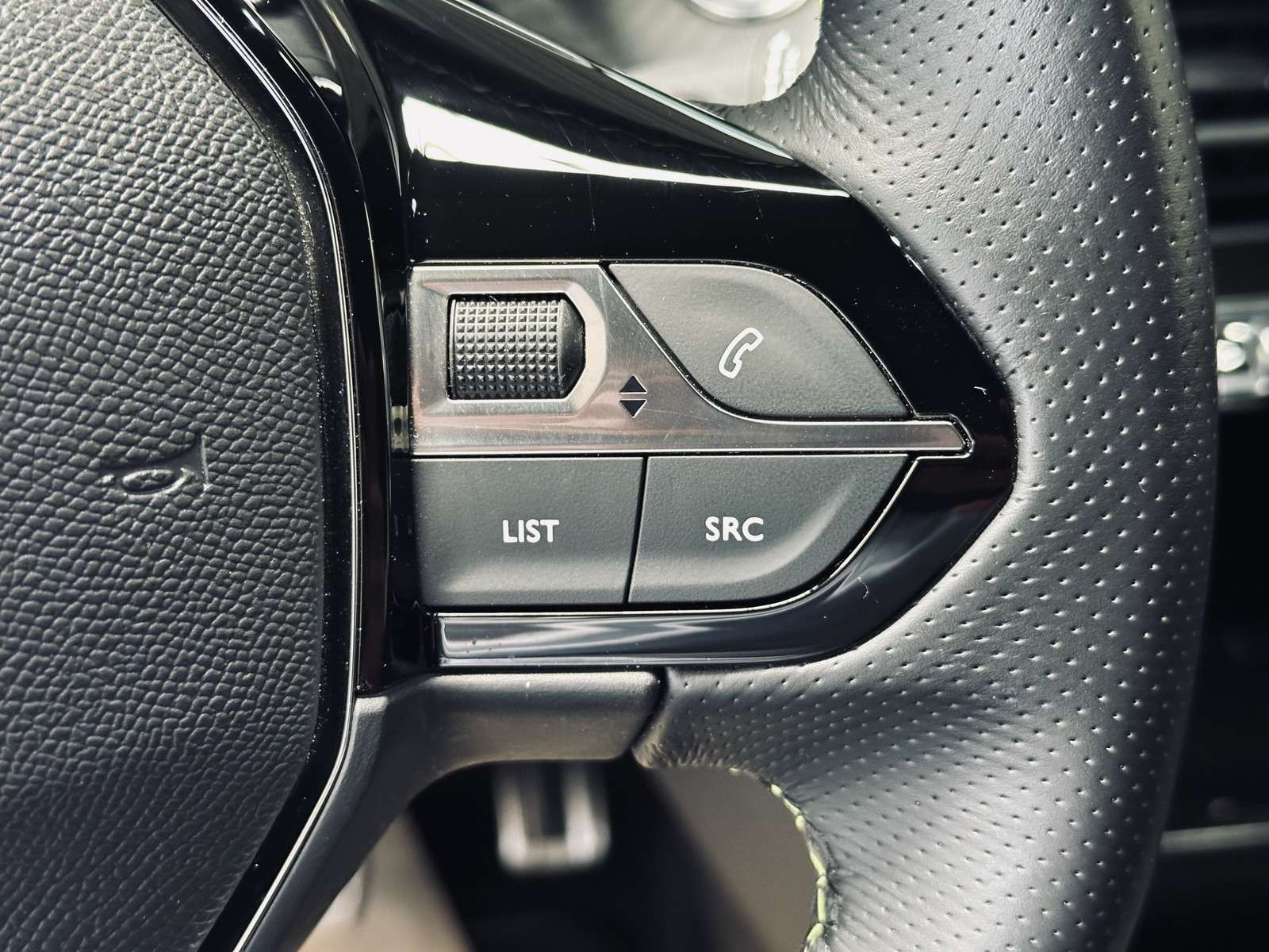 Fahrzeugbild eines Peugeot 208