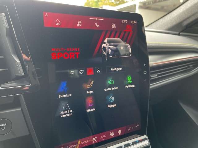 Fahrzeugbild eines Renault Scenic E-TECH