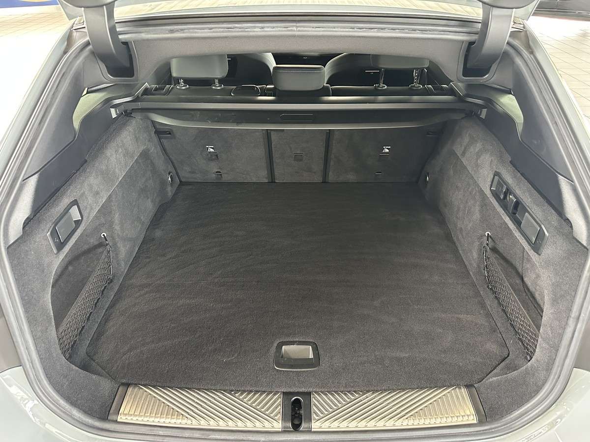 Fahrzeugbild eines BMW 5er-Reihe