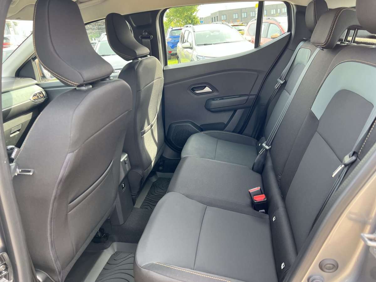 Fahrzeugbild eines Dacia Sandero