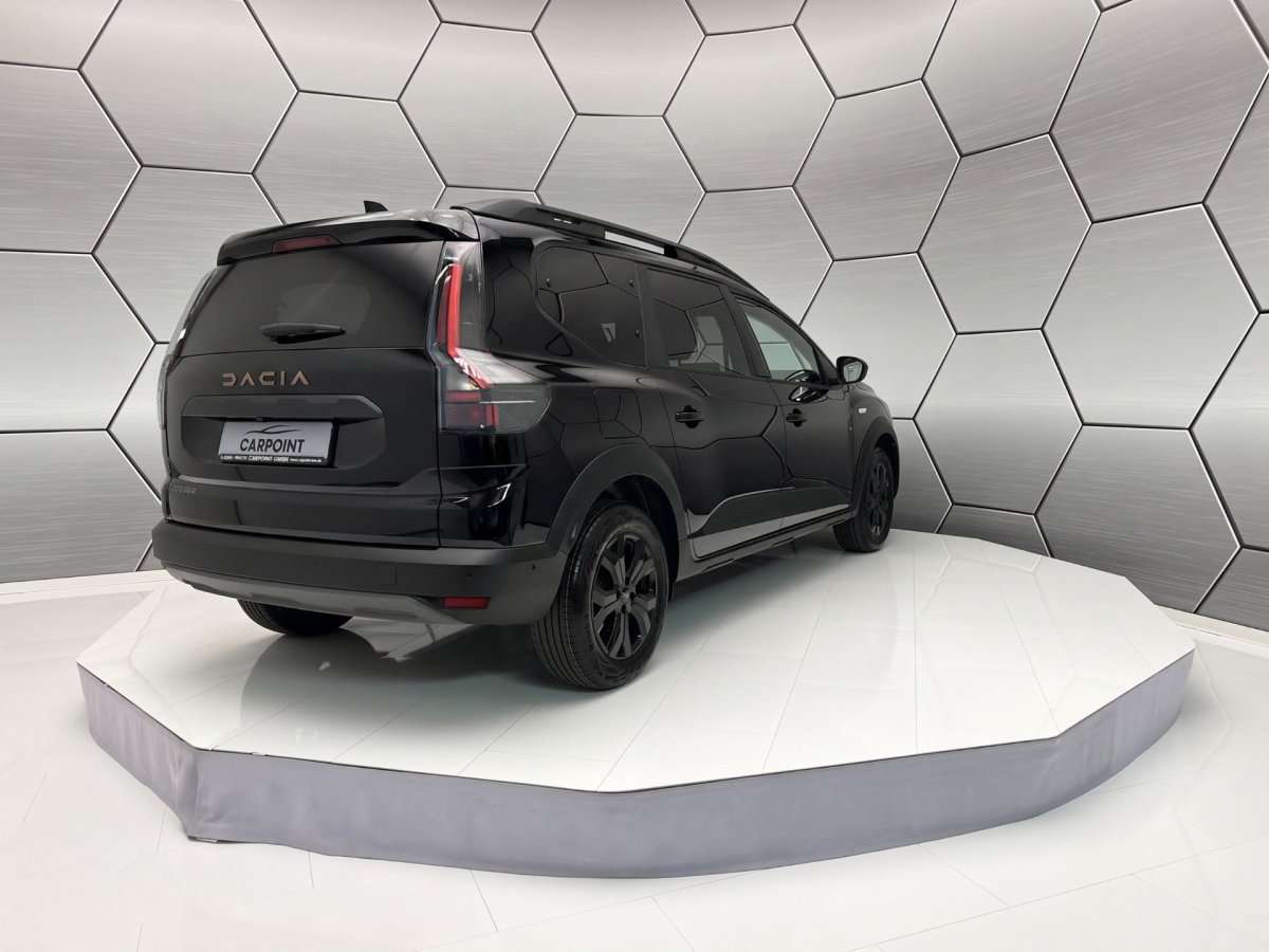 Fahrzeugbild eines Dacia Jogger