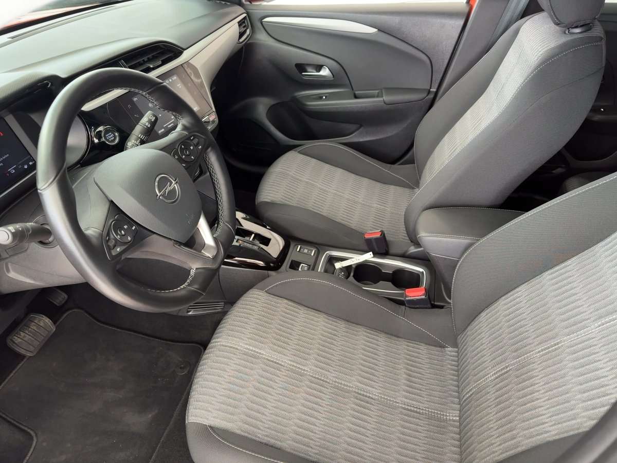 Fahrzeugbild eines Opel Corsa