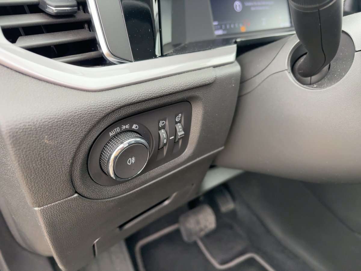 Fahrzeugbild eines Opel Grandland X