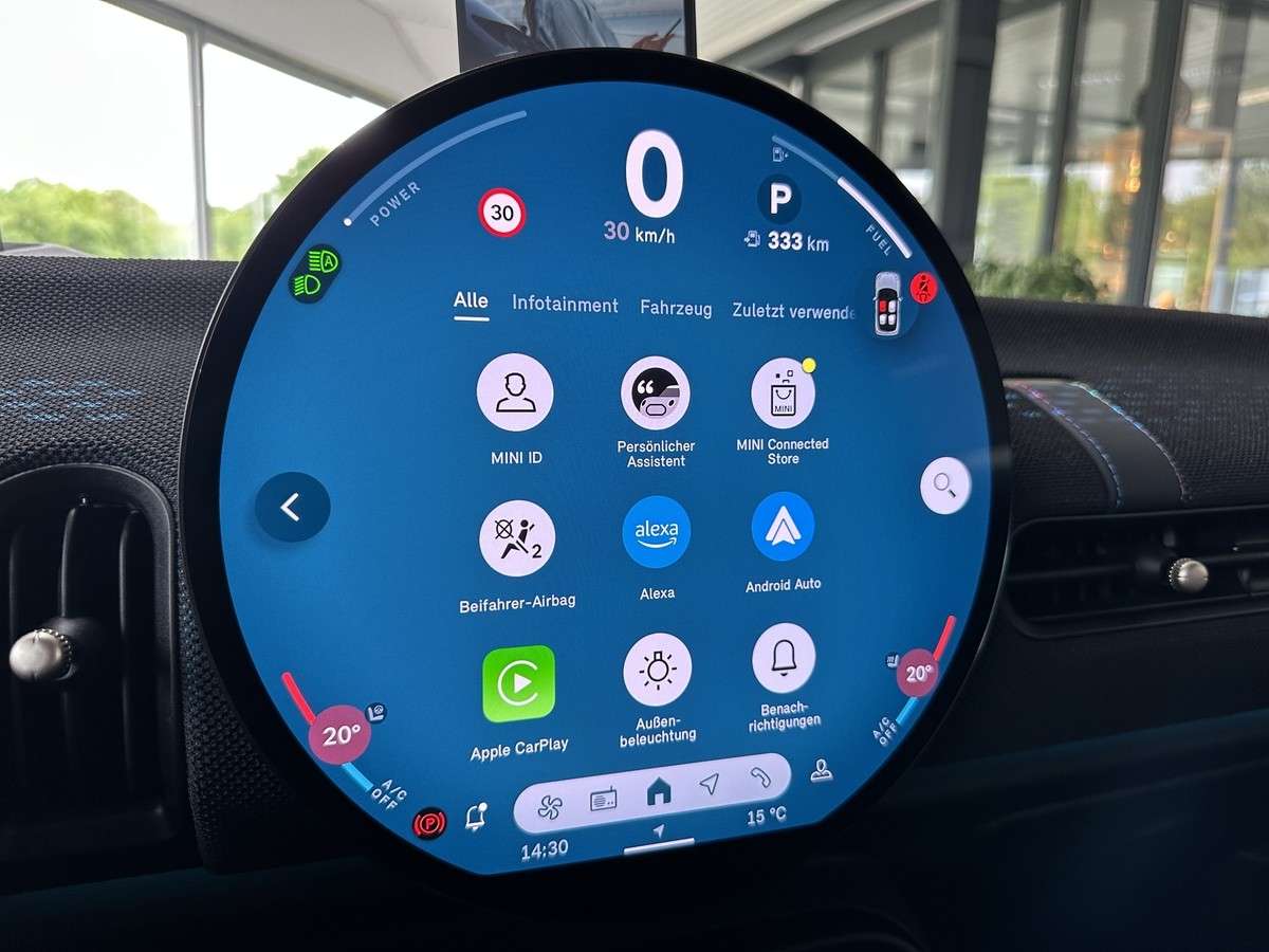 Fahrzeugbild eines MINI COOPER