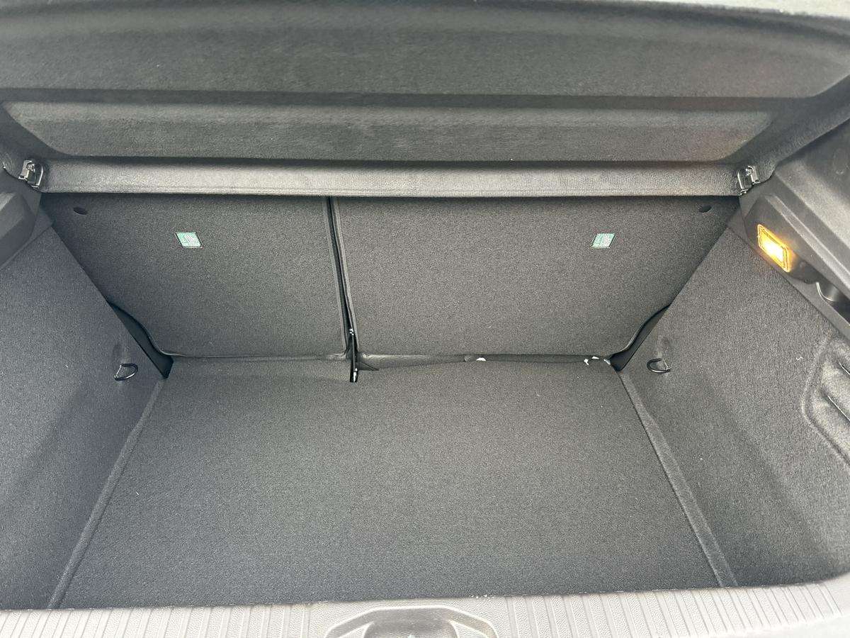 Fahrzeugbild eines Mitsubishi Colt