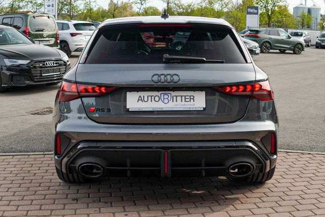 Fahrzeugbild eines Audi RS3