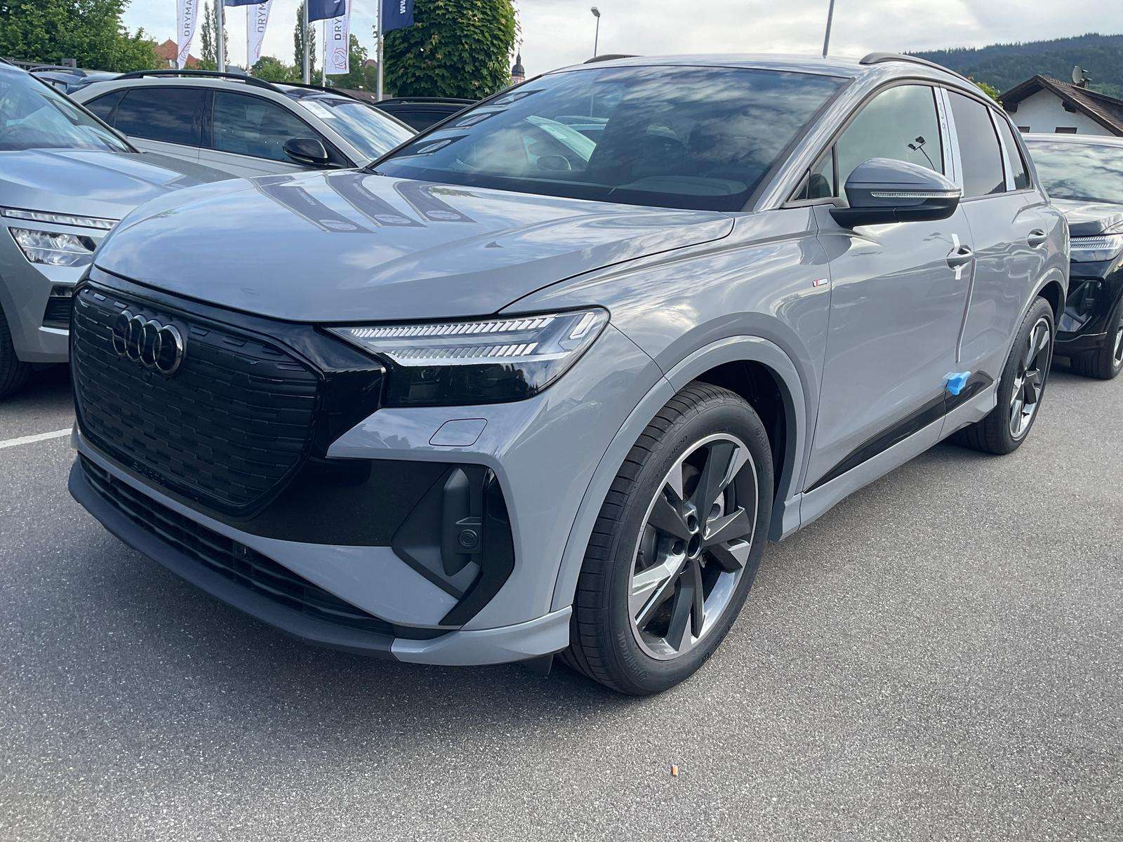 Fahrzeugbild eines Audi Q4 e-tron