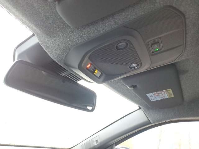 Fahrzeugbild eines Renault 5 E-TECH