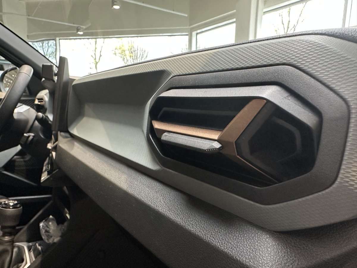 Fahrzeugbild eines Dacia Bigster