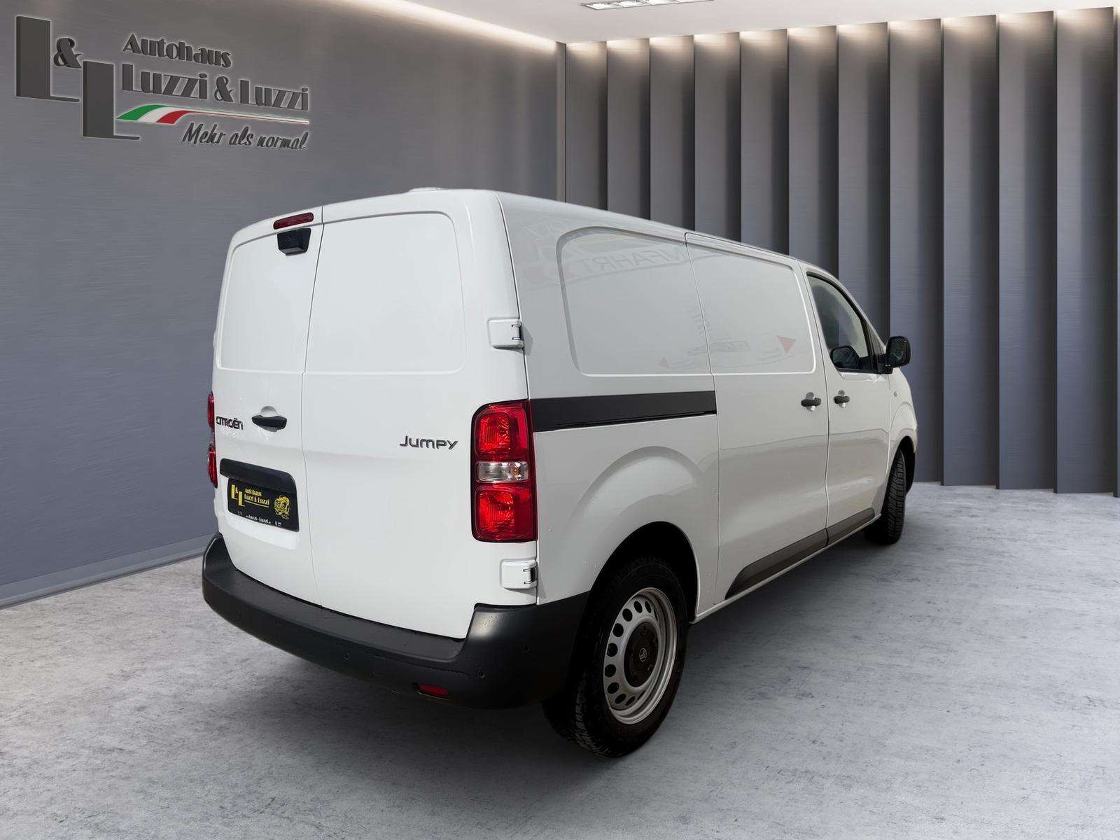 Fahrzeugbild eines Citroën Jumpy