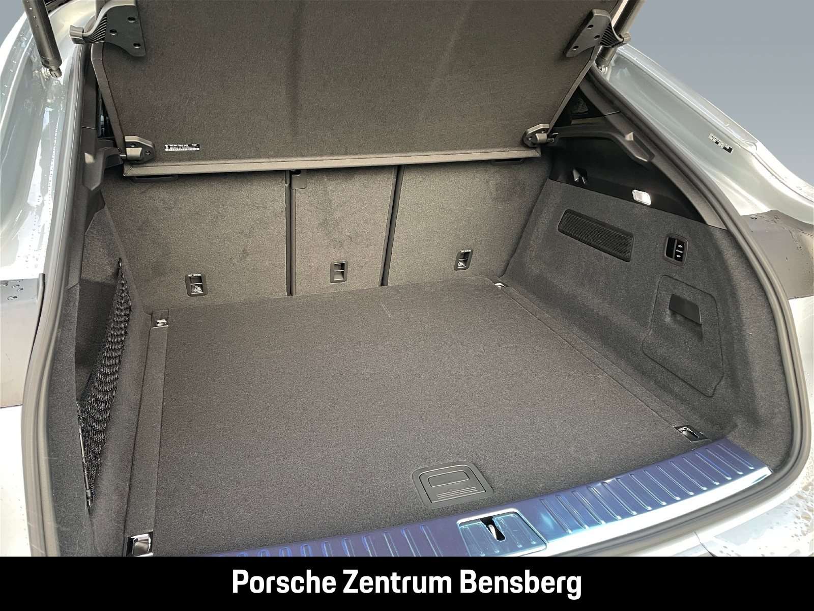 Fahrzeugbild eines Porsche Cayenne