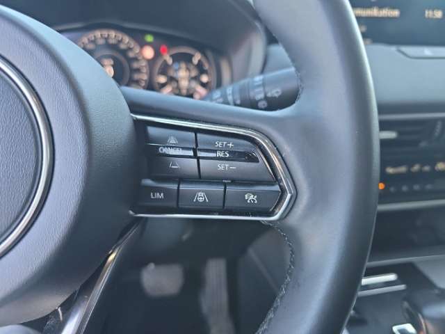 Fahrzeugbild eines Mazda CX-60