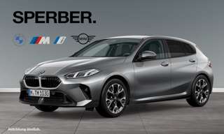 Schräge Frontansicht auf einen BMW 1er-Reihe , freigestellt