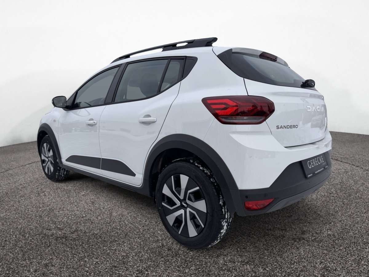Fahrzeugbild eines Dacia Sandero