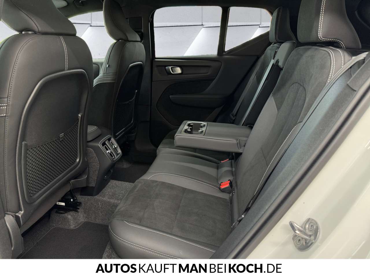 Fahrzeugbild eines Volvo XC40
