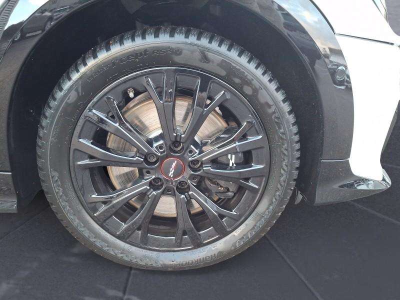 Fahrzeugbild eines MINI COOPER