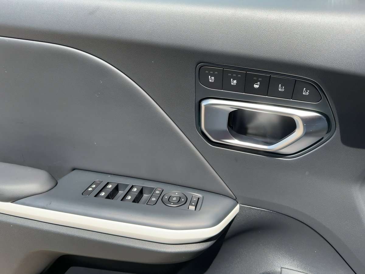Fahrzeugbild eines Kia K4