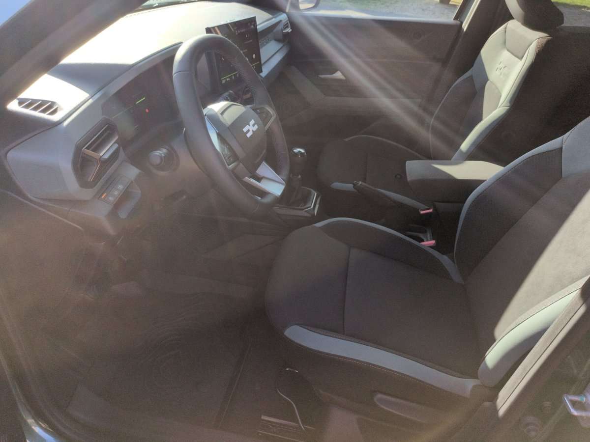 Fahrzeugbild eines Dacia Duster