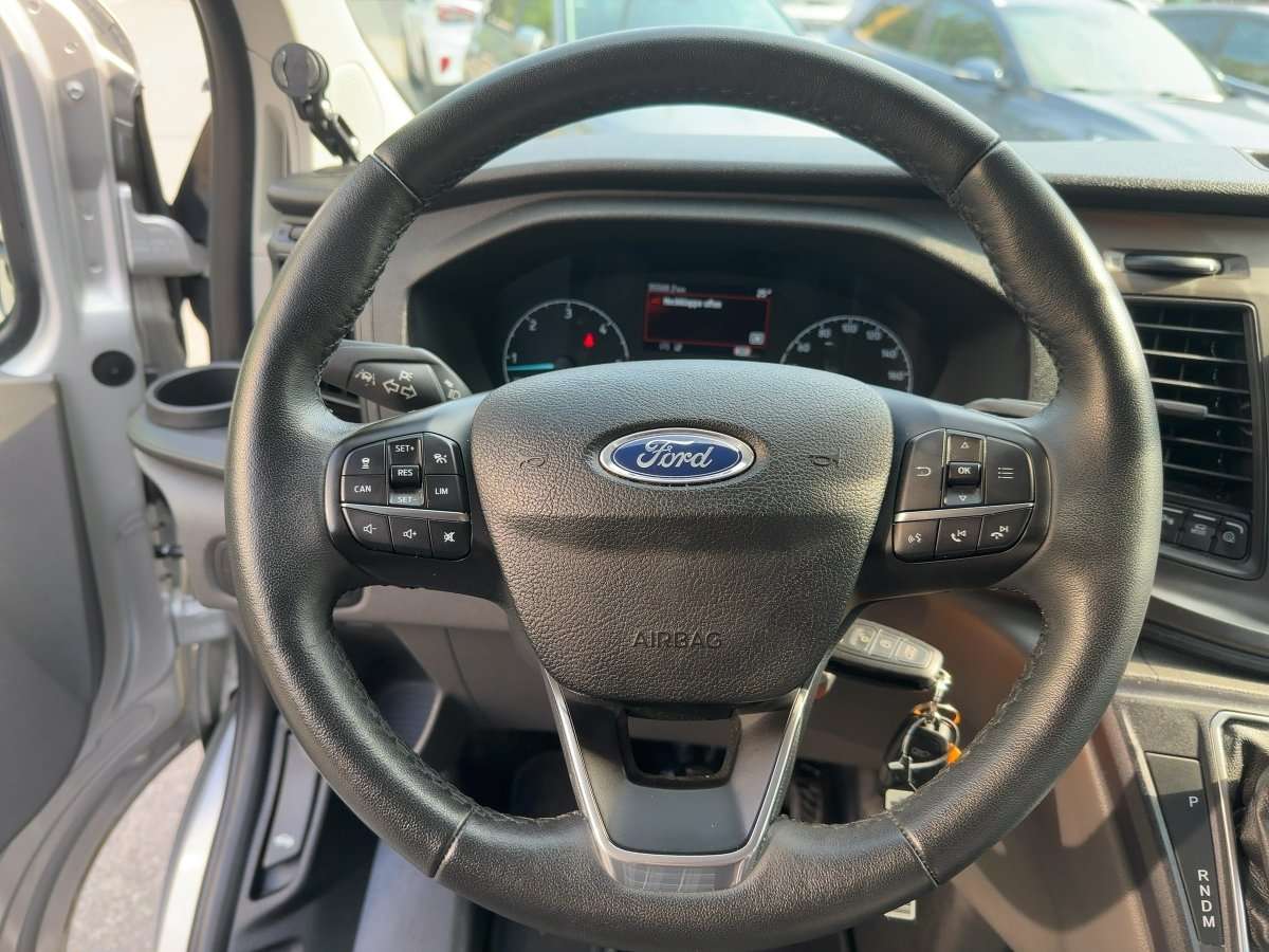 Fahrzeugbild eines Ford Transit