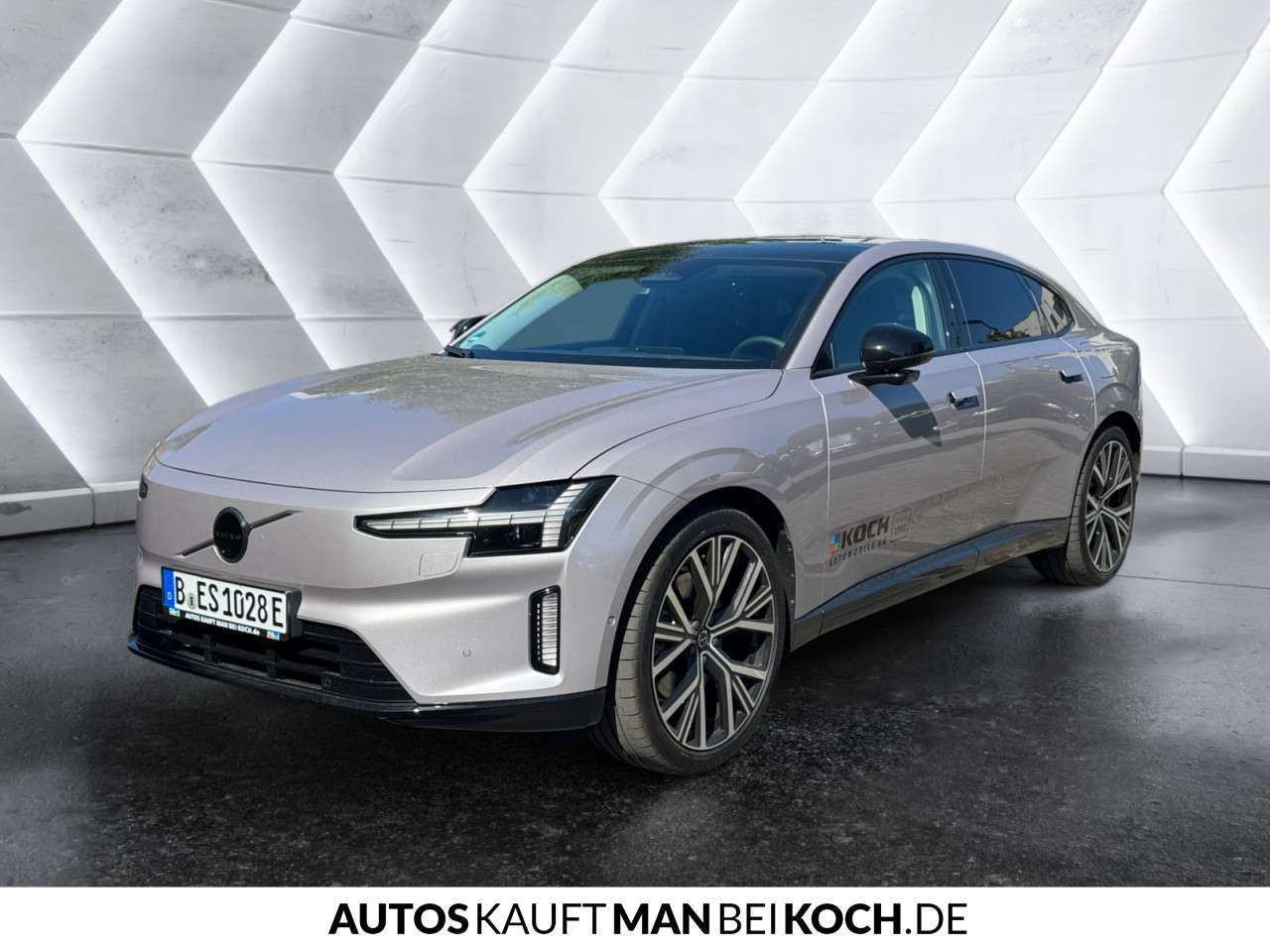 Fahrzeugbild eines Volvo ES90