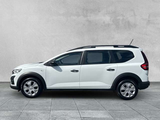 Fahrzeugbild eines Dacia Jogger
