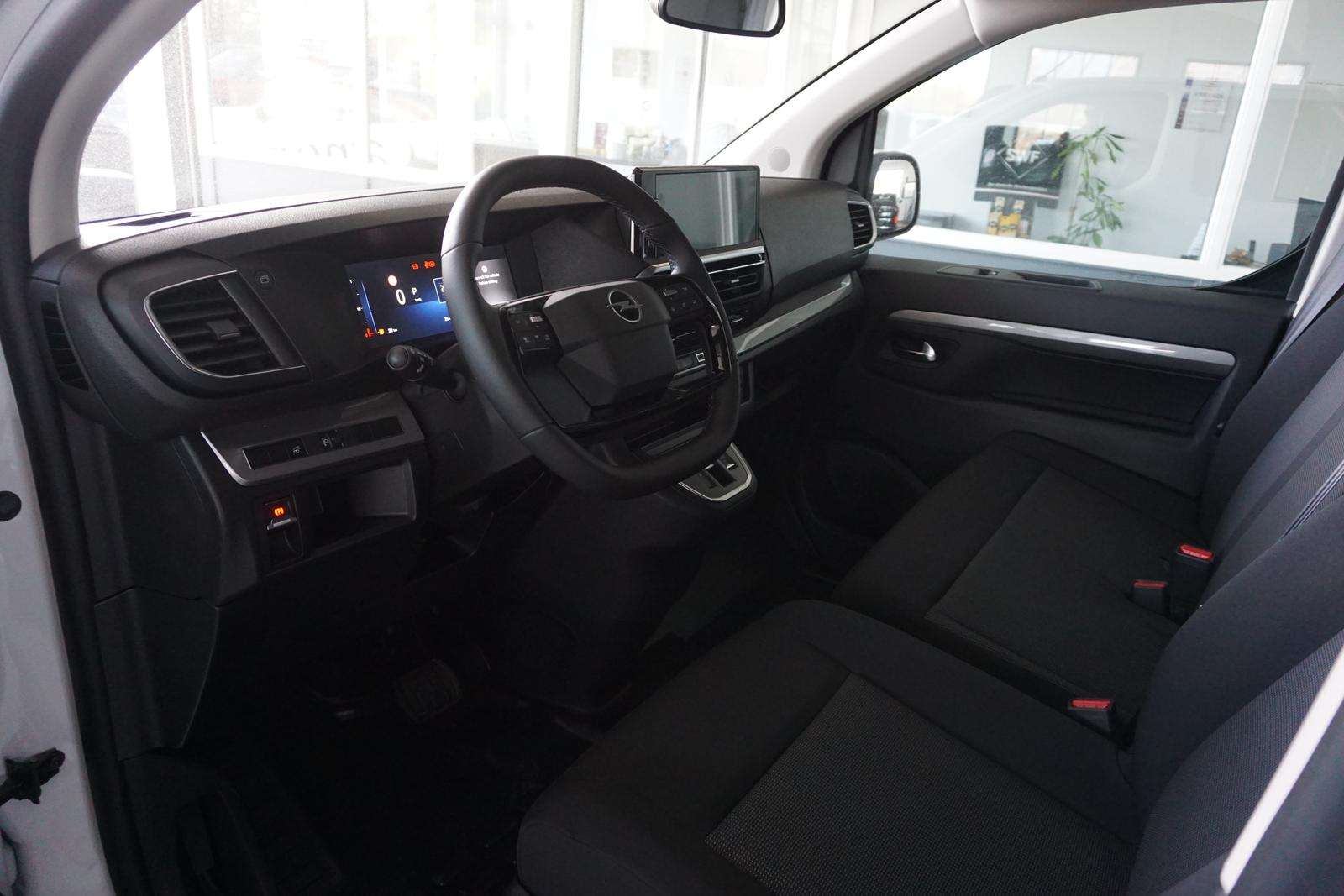 Fahrzeugbild eines Opel Zafira Life