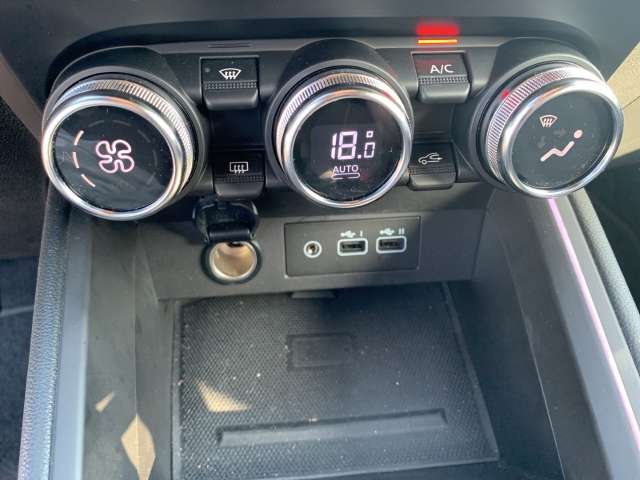 Fahrzeugbild eines Renault Clio