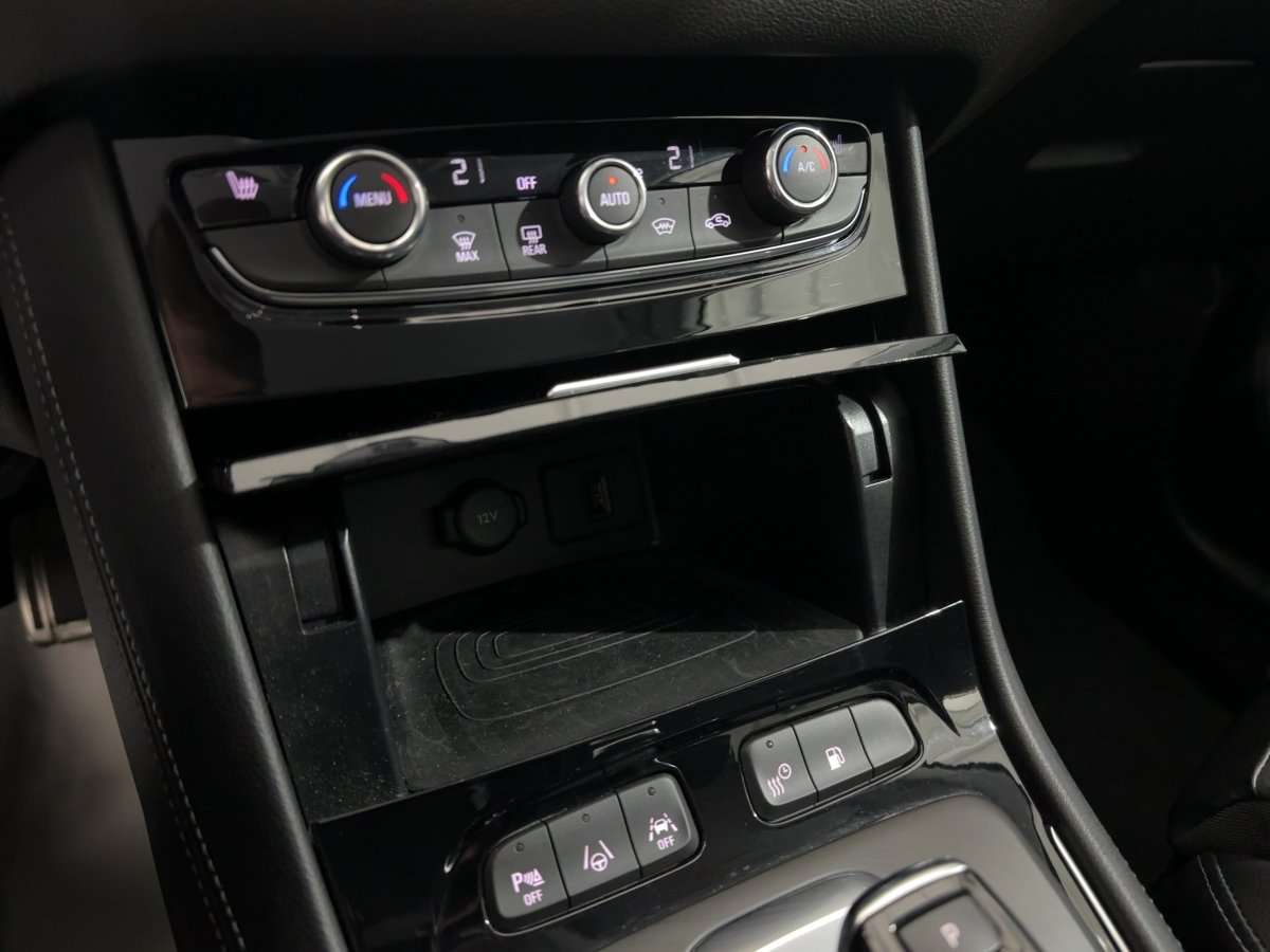 Fahrzeugbild eines Opel Grandland X