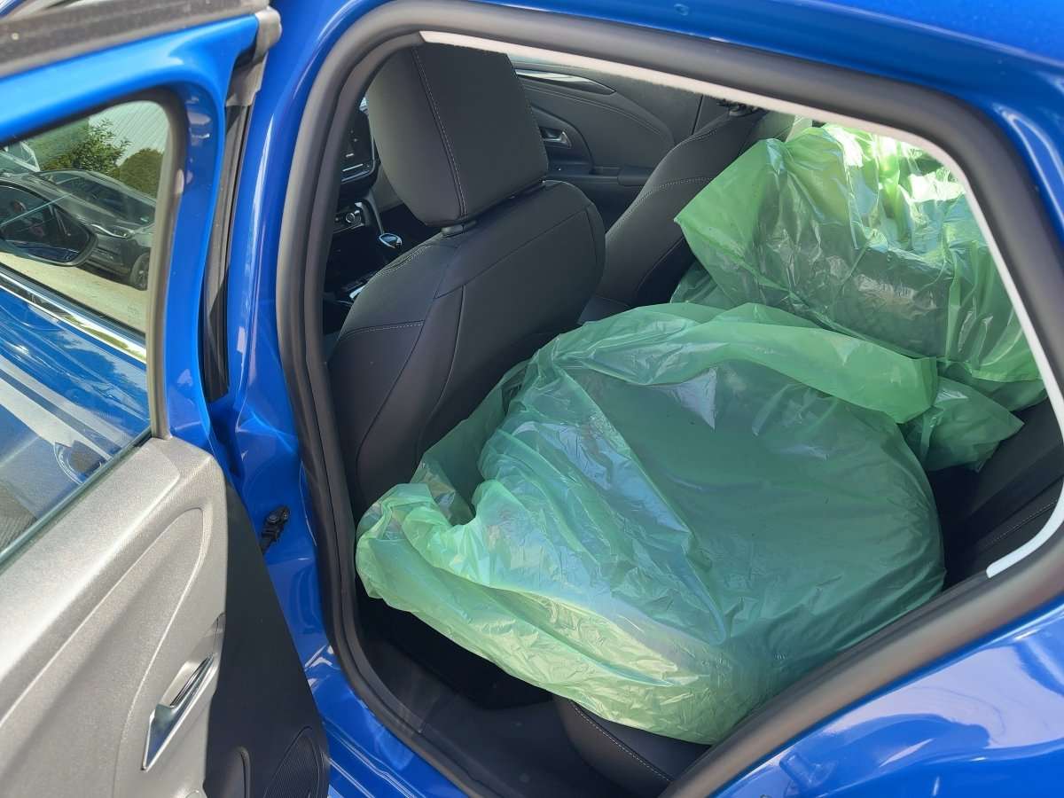 Fahrzeugbild eines Opel Corsa