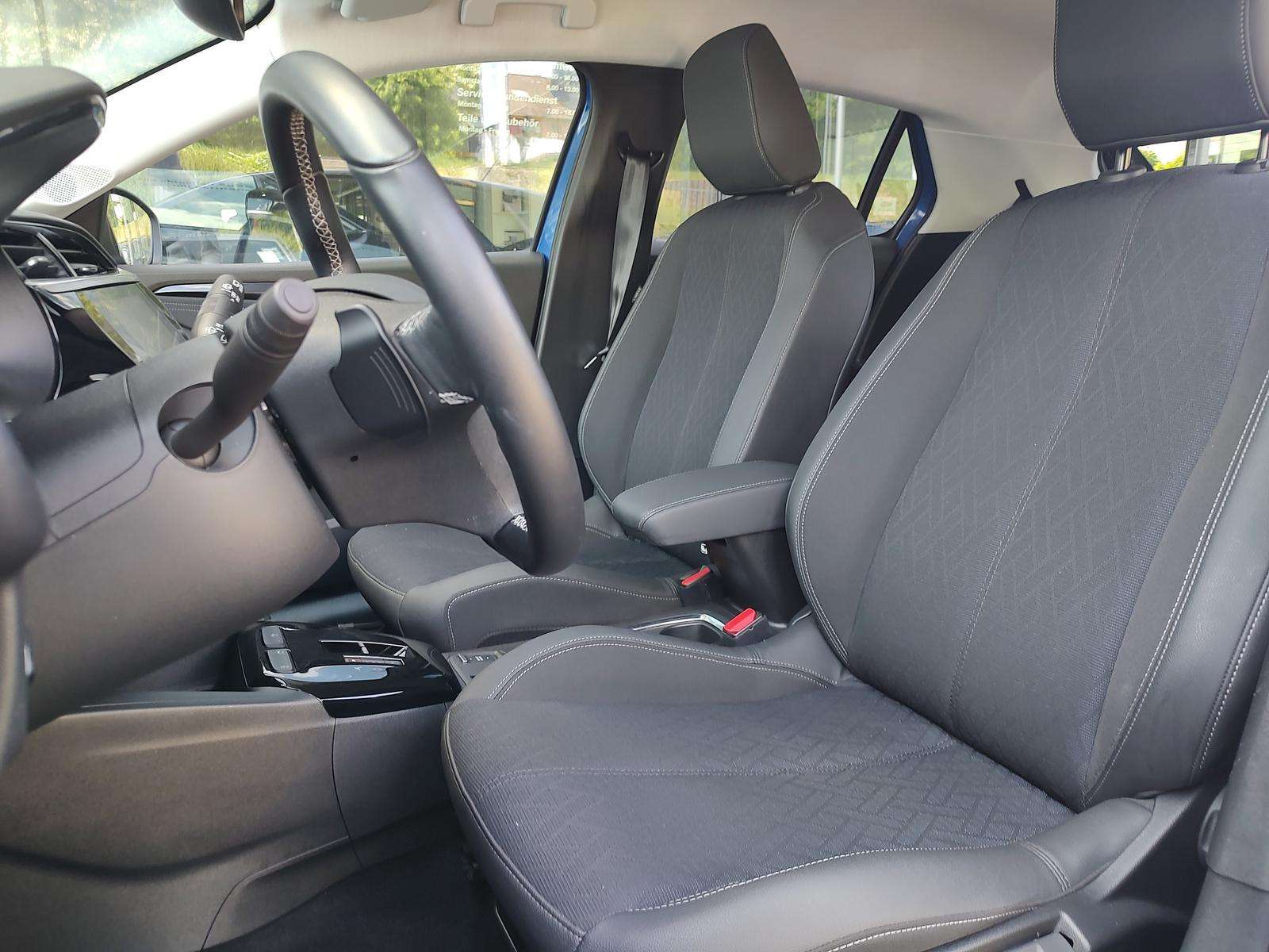 Fahrzeugbild eines Opel Corsa