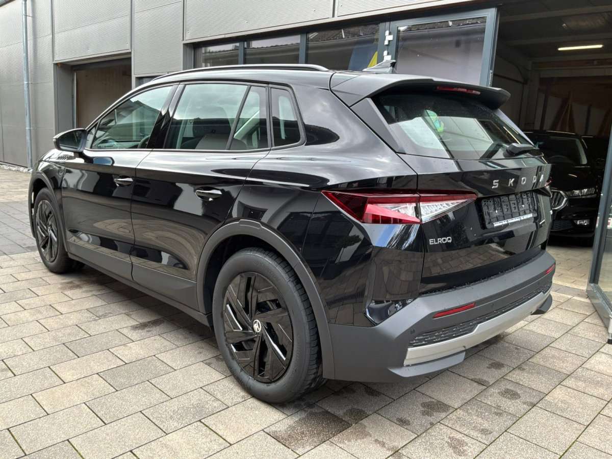 Fahrzeugbild eines Skoda ELROQ