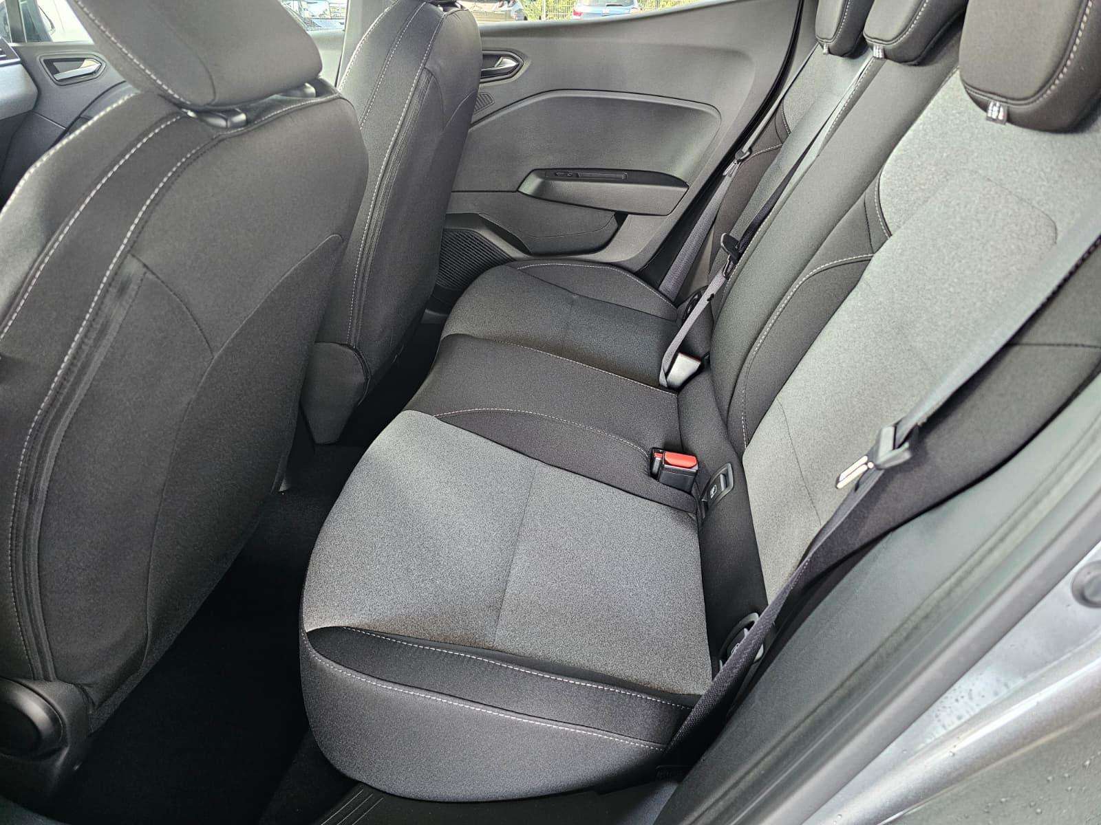 Fahrzeugbild eines Renault Clio