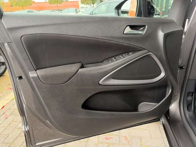 Fahrzeugbild eines Opel Crossland X