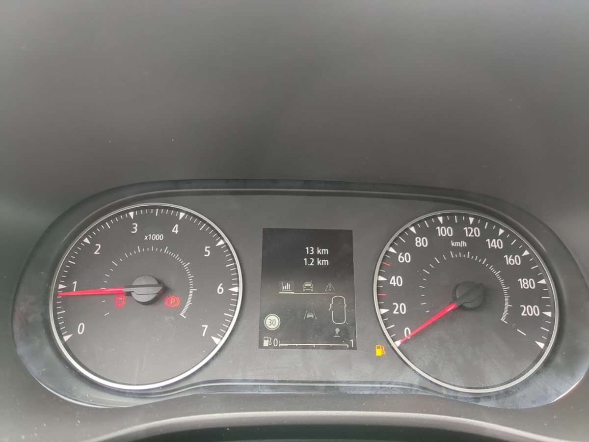 Fahrzeugbild eines Dacia Sandero
