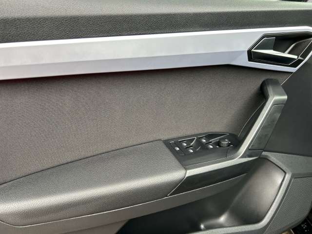 Fahrzeugbild eines SEAT Ibiza