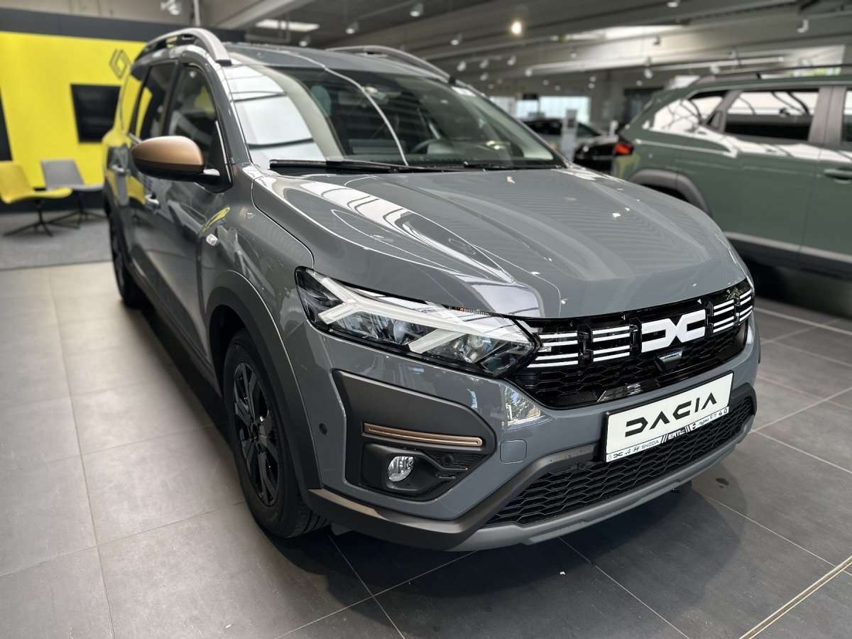 Fahrzeugbild eines Dacia Jogger