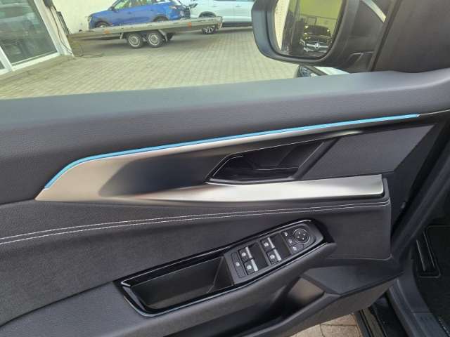 Fahrzeugbild eines Renault Austral